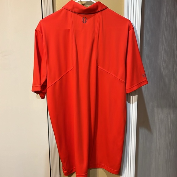 Sunice Red Golf Polo Size L - Picture 2 of 4